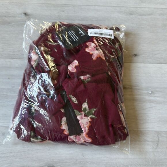 Lulus September Sunsets Burgundy Floral Print Wrap Maxi Dress Sz M NWT IN PKG - Picture 6 of 8